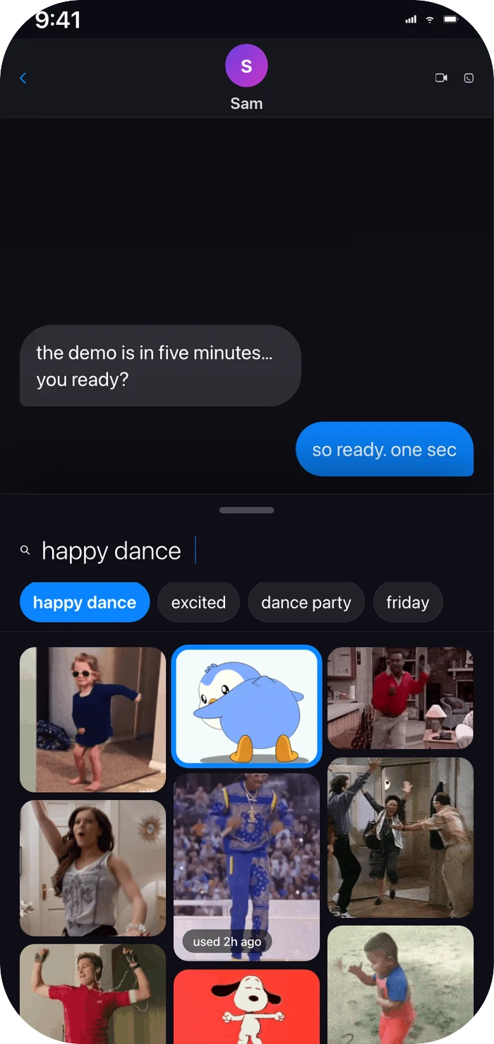 Better Gif Bar on iPhone, searching GIFs inside a Messages conversation